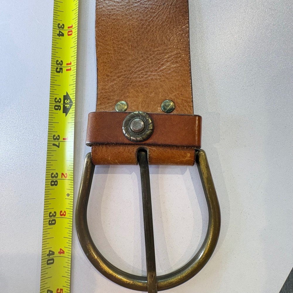 ♾️Vintage Brown Leather Wide Waist Belt Western Boho Brass Medallion Studded♾️ - Picture 3 of 10